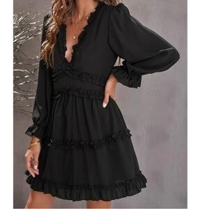 Women's Black Ruffle V-Neck Long Sleeve Dress